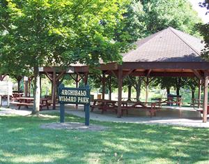 photo of Achibald Williard Park pavilion and picnic tables